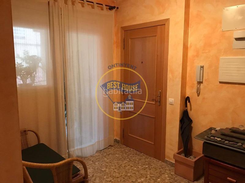 Foto 53344ea2-cbed-444a-af71-0d06f27e0d07. Oficina s en venta cerca de la universidad en Ontinyent