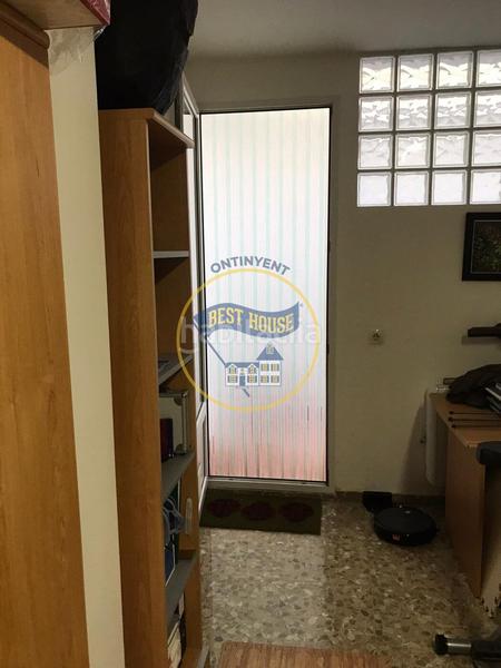 Foto cf836345-9b31-415c-9b12-a722282ff83b. Oficina s en venta cerca de la universidad en Ontinyent