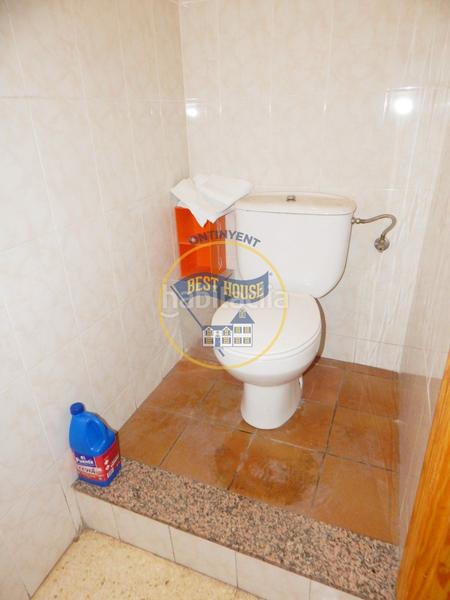 Foto 4a9fd191-dffe-42cc-b2b4-6c1e844e4d1b. Lloguer local comercial a Sant Josep-Zona Hospital Ontinyent