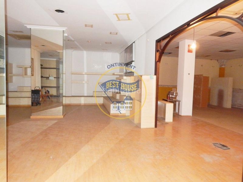 Foto 531170eb-32d1-4c74-9ada-80e81d7e2d9e. Lloguer local comercial a Sant Josep-Zona Hospital Ontinyent