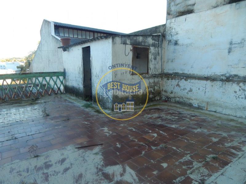 Foto db0650f9-9ea4-4f1f-a51b-d32d05155313. Edifici a Centro Ontinyent