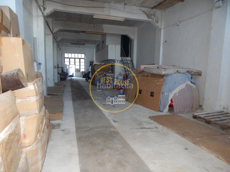 Foto f79e5f40-93c6-4999-a05a-43ff7352fbde. Edifici a Centro Ontinyent