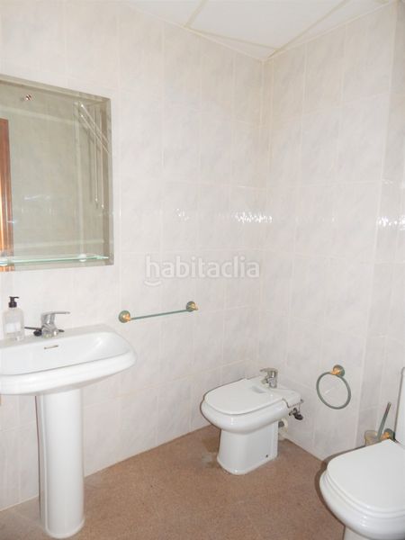 Foto a81194d4-566b-4d97-81d6-63d9e9959b31. Local comercial a Centro Ontinyent