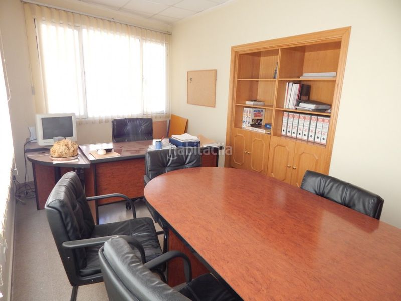 Foto dde0e86d-b291-4340-a618-90367909e254. Local comercial a Centro Ontinyent