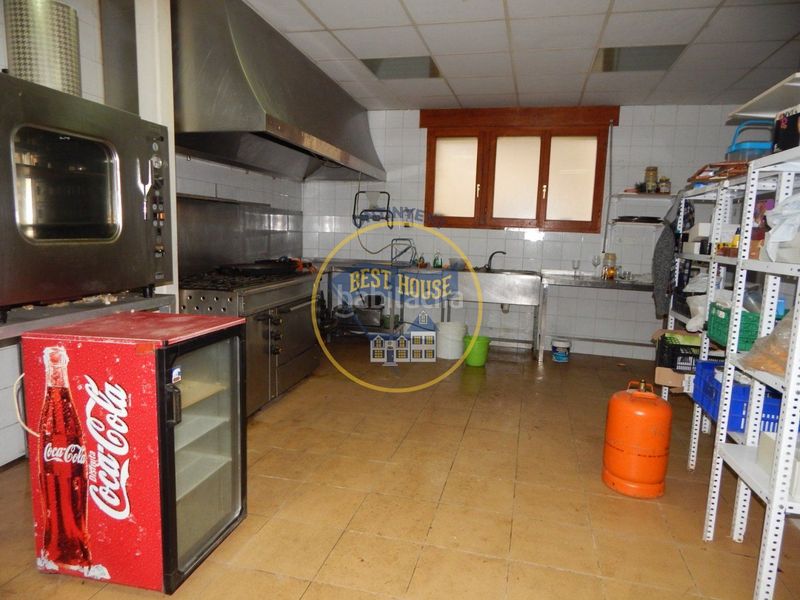 Foto a7a72c4e-de75-48f8-b332-41e480823612. Xalet amb calefacció piscina a Bocairent