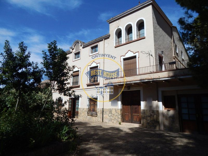 Foto bfd00c6d-6d6d-4e6a-ad45-5cdfa98fee0d. Xalet amb calefacció piscina a Bocairent