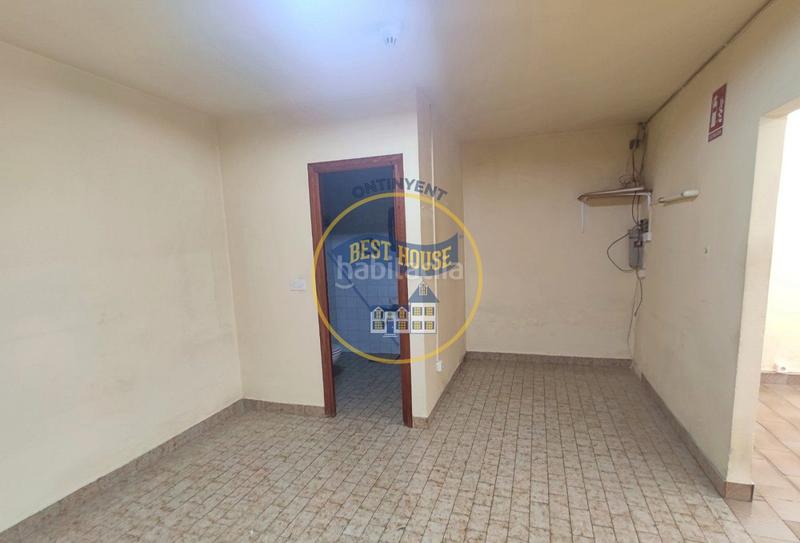 Foto 5b39580c-390b-45ff-8681-287eca02207c. Alquiler local comercial  con gran ubicación en Ontinyent