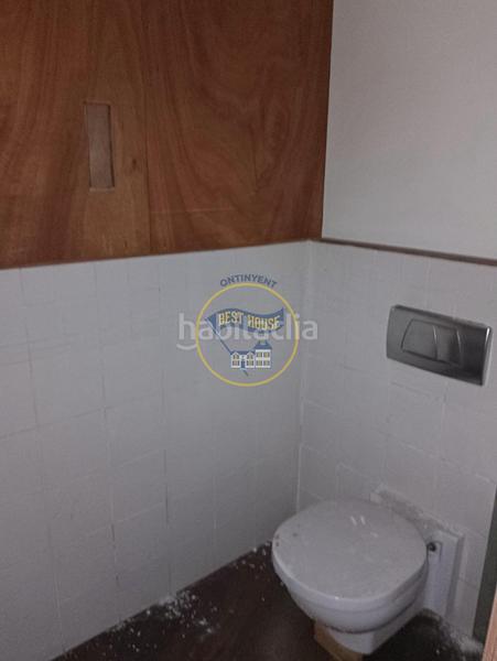 Foto 2992735a-cd3b-4355-875f-55f1bdeb0d6e. Lloguer local comercial a Sant Josep-Zona Hospital Ontinyent