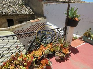 Casa in Montesa. Exclusiva casa en el casco antiguo de montesa