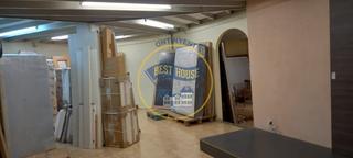 Locale commerciale in Sant Josep-Zona Hospital. Amplio local a la venta en ontinyent