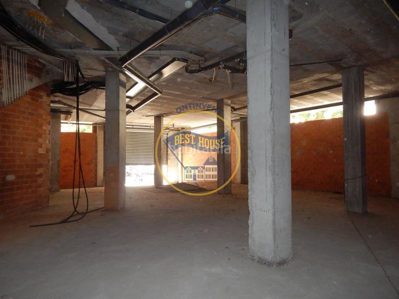 Foto 7bc24135-1fc9-4902-a297-3e54a4325981. Alquiler local comercial  chaflan en barrio de san josé en Ontinyent