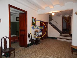 Casa a Bocairent. Amplia vivienda en venta en bocairent