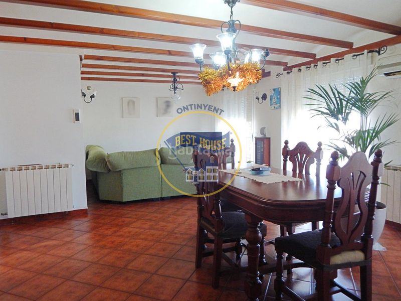Foto d29d95a0-ca4e-45b7-8f9c-c658a5e7bbc3. Casa amb calefacció a Font de la Figuera (la)