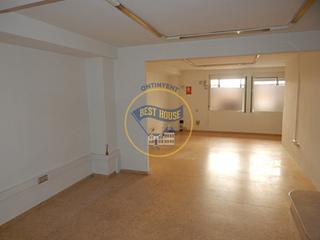Local Comercial a El Llombo. Oportunidad entresuelo económico en ontinyent, zona llombo