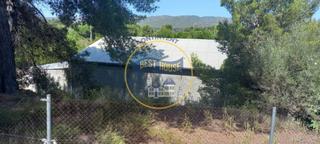 Nau industrial a Sant Josep-Zona Hospital. Nave ubicada en amplia parcela en ontinyent
