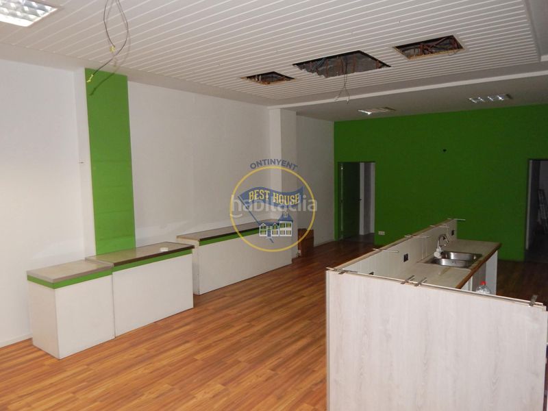Foto 4b7204fe-fa2c-46bc-aab1-0f4d7e906b4b. Rent business premise in Sant Josep-Zona Hospital Ontinyent