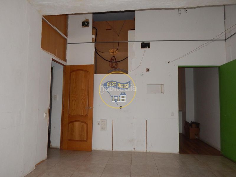 Foto fbaedaf4-e5ed-4c06-b0f6-a3c9a1e9994e. Rent business premise in Sant Josep-Zona Hospital Ontinyent
