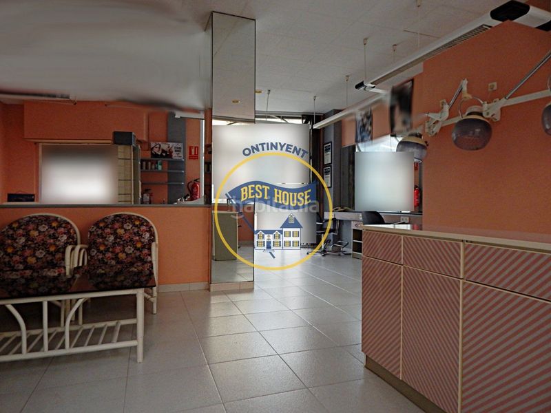 Foto c5022577-e8b2-4d9d-9858-be3a3756e5b4. Traspàs local comercial a Cocentaina