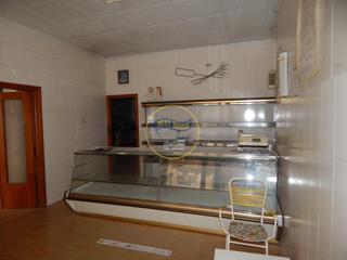 Local Comercial a Sant Josep-Zona Hospital. Oportunidad de negocio equipado en ontinyentvalencia