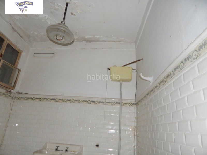 Foto f8a8ebca-bd13-4023-9916-5d55db086db1. Casa a Sant Josep-Zona Hospital Ontinyent