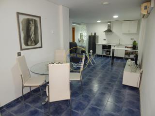 Appartement à Sant Josep-Zona Hospital. Piso en planta baja en ontinyent