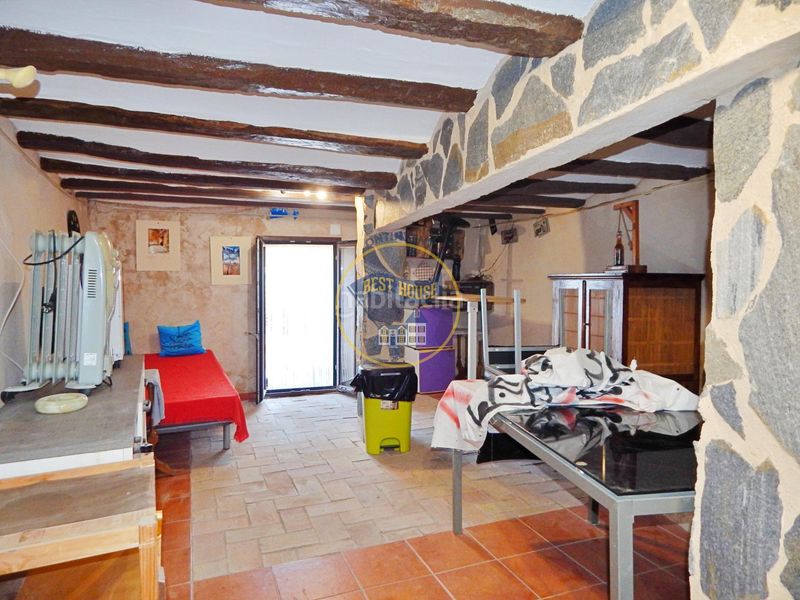Foto 302a44e0-e6b6-4dc2-95f6-e56cb7be680a. House in Bocairent