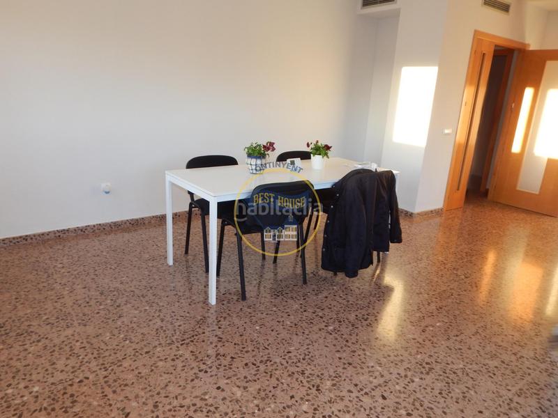 Foto e5349ffe-493d-4739-a2bf-4ad3465d7624. Piso espectacular piso , con vistas despejadas. en Bocairent