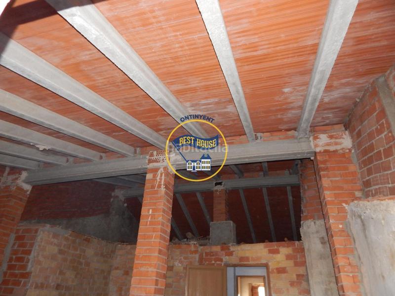 Foto 1f7ef59d-3dbf-48c3-8da5-c3643ba62312. Casa a Montaverner