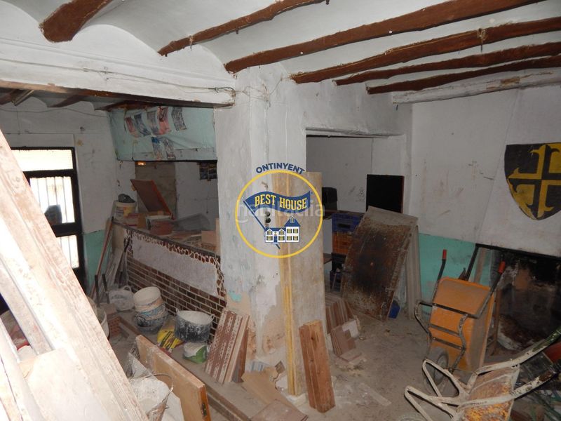 Foto b266fe29-c782-4b66-b7b3-e4321017e38e. Casa a Montaverner