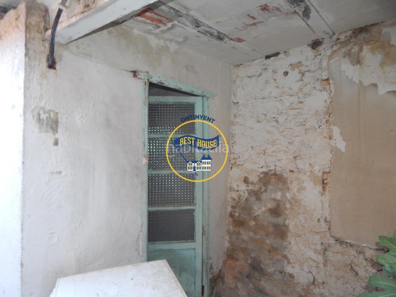 Foto b5025d3f-c002-4e79-9c20-1a663af03e7a. Casa a Montaverner