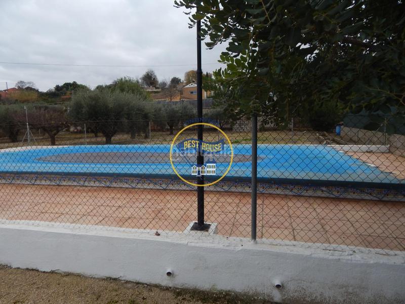 Foto 028ae2b9-bbf2-4545-95bb-5ced996b8d42. Chalet con riscaldamento piscina in Sant Josep-Zona Hospital Ontinyent