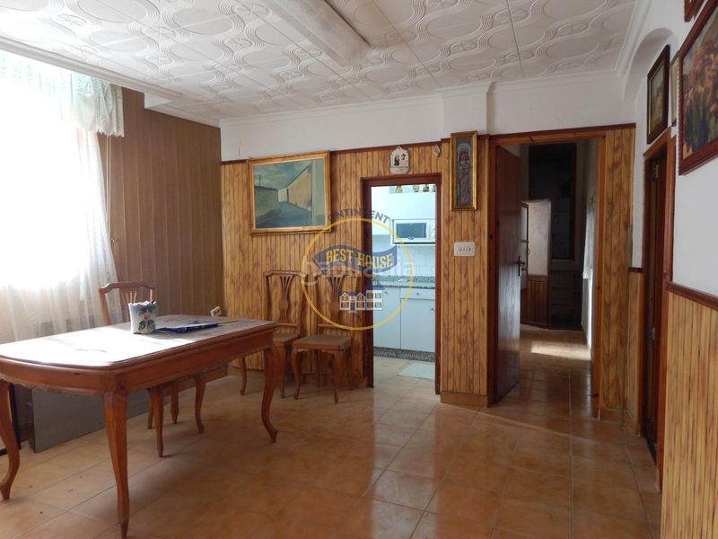 Foto 1d01555a-876e-4b56-8760-0f8ee7e03993. Casa amb aparcament a Bocairent