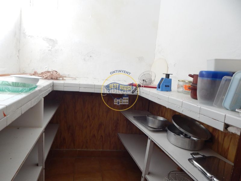 Foto 5ca57fc7-de70-4a18-9280-76df92e99376. Casa amb aparcament a Bocairent