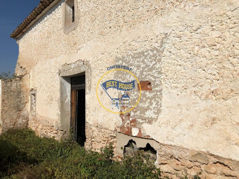 Foto d3d51ac2-703e-401d-b7ca-61d1eb52a765. Casa a Font de la Figuera (la)