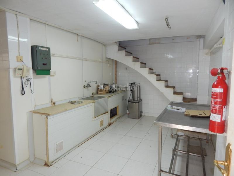 Foto 2f143625-6712-4bfc-a219-783c2cc61226. Lloguer local comercial a Sant Josep-Zona Hospital Ontinyent