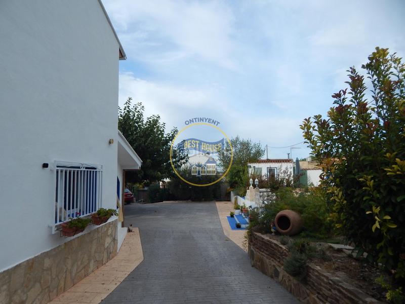 Foto 01c70f02-5eaa-4fc5-a44d-ad91d83f3fdb. Xalet amb calefacció piscina a Sant Josep-Zona Hospital Ontinyent