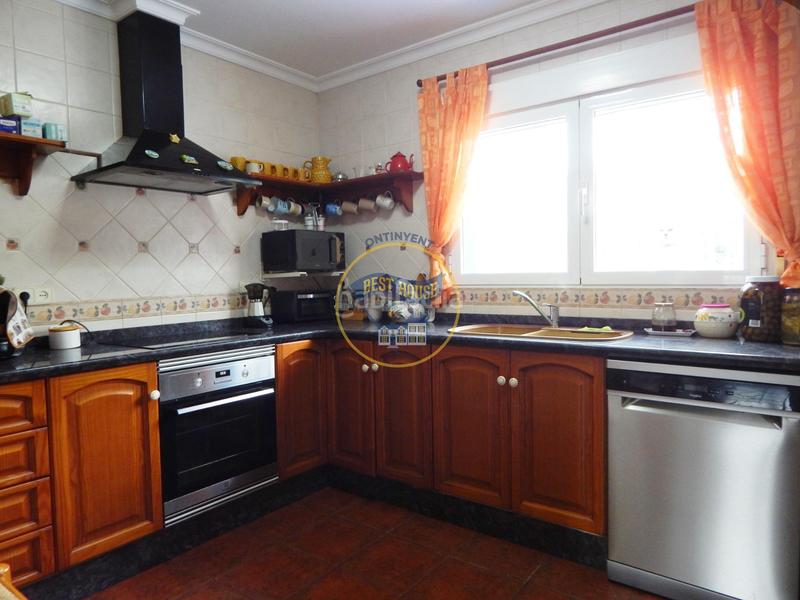 Foto 1035c86a-014b-4d6f-a70f-648128728970. Xalet amb calefacció piscina a Sant Josep-Zona Hospital Ontinyent