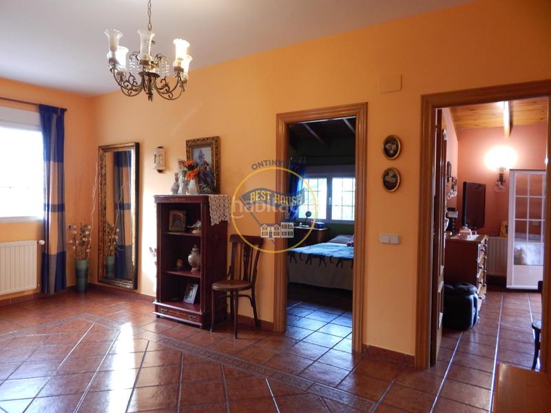 Foto 392c4d25-e327-4cd3-a02a-1788162dd8aa. Xalet amb calefacció piscina a Sant Josep-Zona Hospital Ontinyent