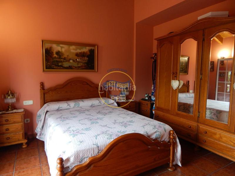 Foto 60f70344-a9e3-4289-a410-c67d92efec80. Xalet amb calefacció piscina a Sant Josep-Zona Hospital Ontinyent