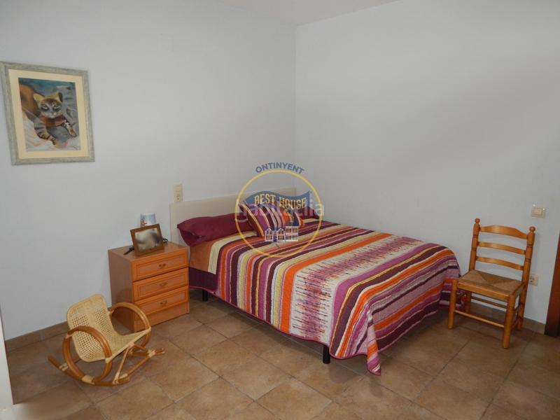 Foto b60d3aa1-1c3c-4733-a38e-0de67515a7f7. Xalet a Sant Josep-Zona Hospital Ontinyent
