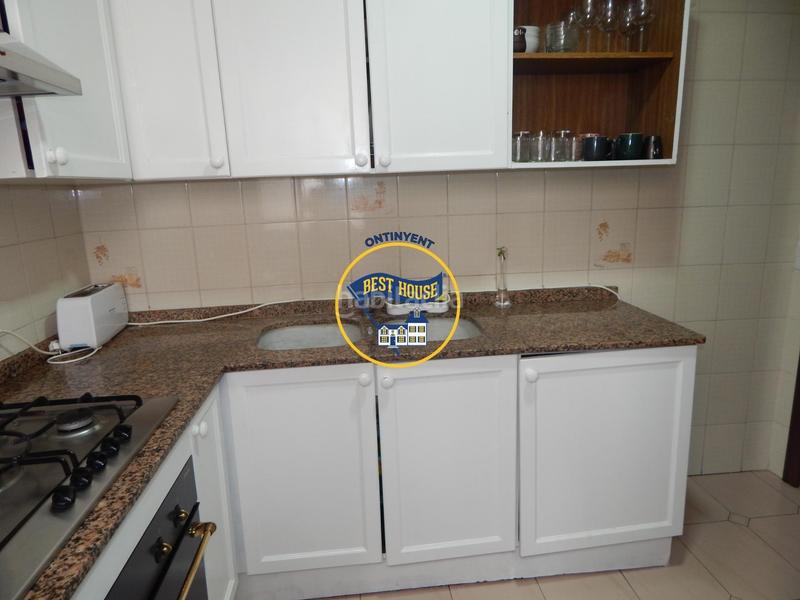 Foto 1d77d0ba-4f79-4420-8bae-f0a4d5a789c4. Casa oportunidad casa amplia en Sant Josep-Zona Hospital Ontinyent