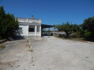 Masia a Albaida. Casita con terreno en albaida