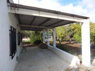 Chalet in Sant Josep-Zona Hospital. Oportunidad casa de campo en ontinyent en una sola planta