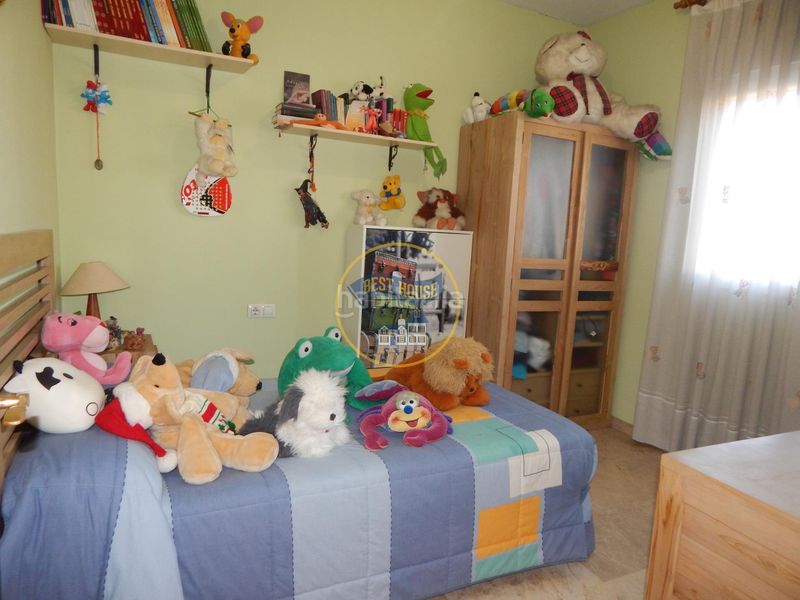Foto a94298c6-1936-4402-ae9d-cb8518c825dd. Casa amb aparcament a Bocairent