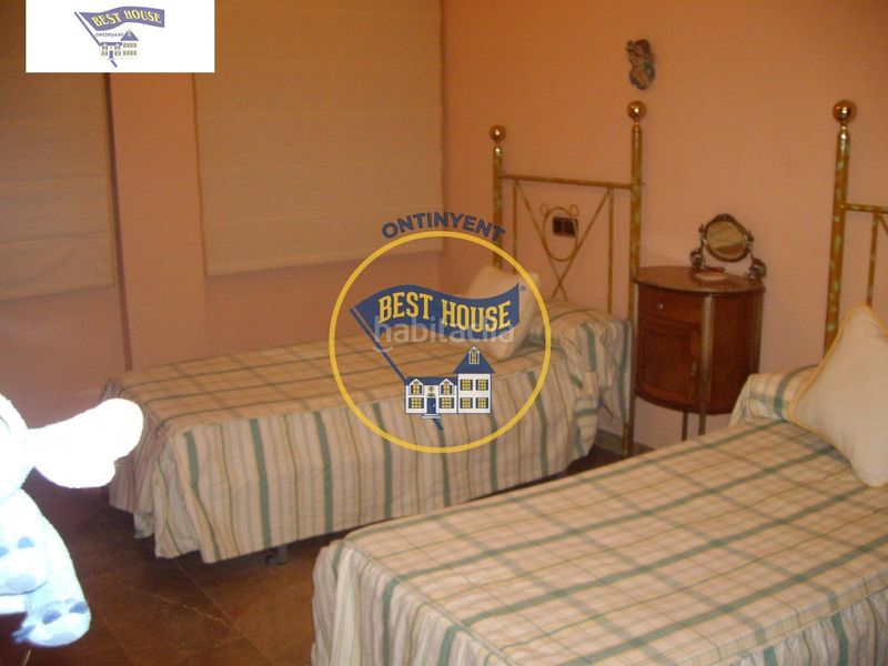 Foto 1fb73d2b-c079-416b-be01-22293f896c47. Xalet amb piscina a Centro Ontinyent