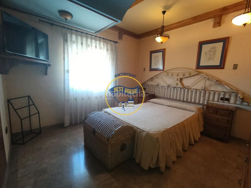 Foto 2474bbd8-624f-4890-af21-752e0794b3d9. Xalet amb piscina a Centro Ontinyent