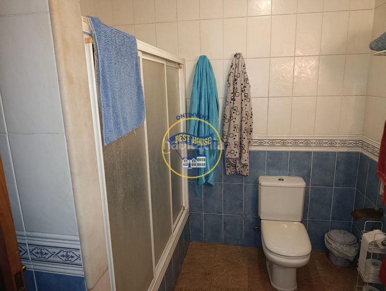 Foto 40845843-d9d7-4a60-ab92-61c3beb6c909. Xalet amb piscina a Centro Ontinyent