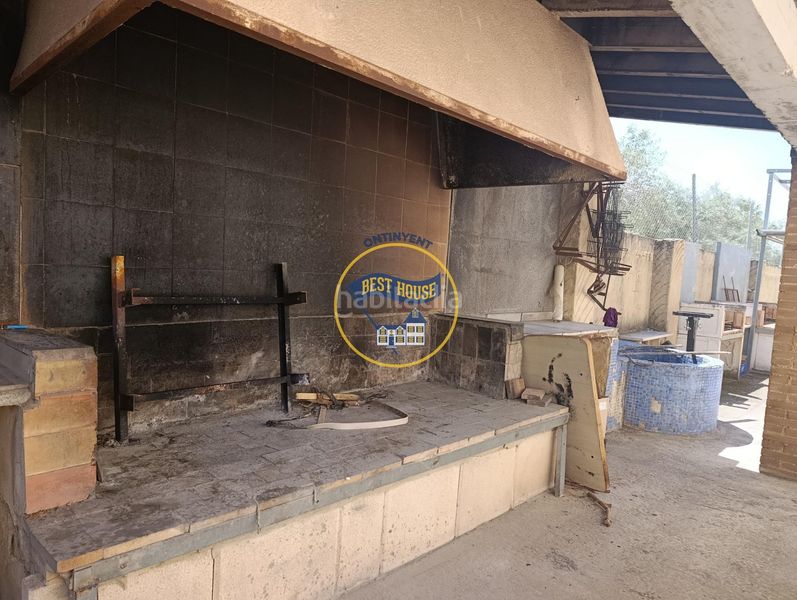 Foto 55b7cc3a-7880-4373-aa0d-c1562f18b18f. Xalet amb piscina a Centro Ontinyent