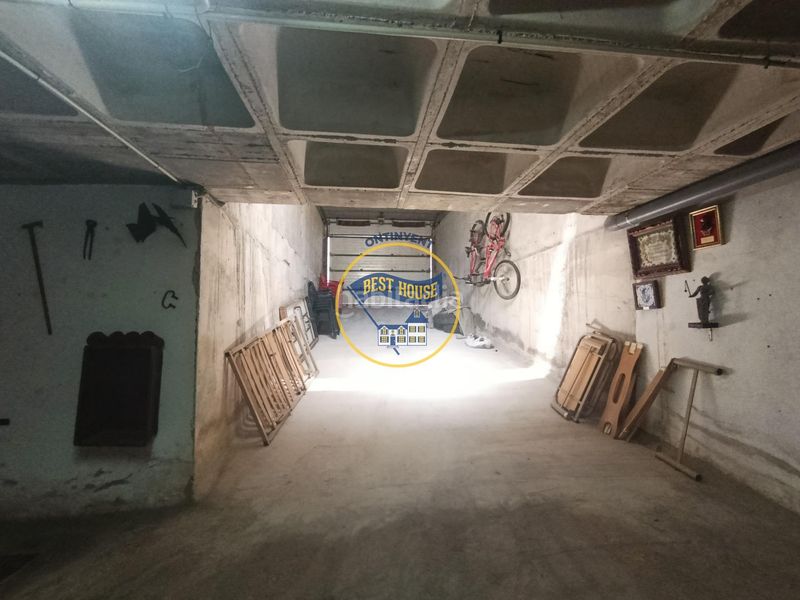 Foto 56eae1af-e6a4-4b16-a8bb-54892236e620. Xalet amb piscina a Centro Ontinyent