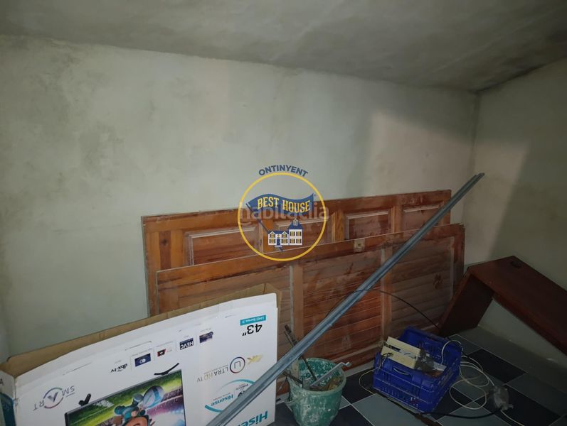 Foto 9927dbd8-c221-4b64-b009-ecbabc7ce97d. Xalet amb piscina a Centro Ontinyent